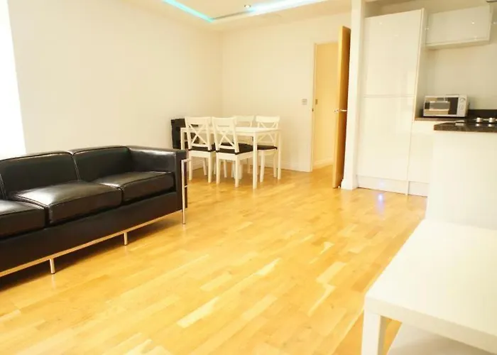 Apartment In City Centre